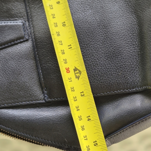 DANIER Navy blue Leather Handbag - Picture 14 of 16